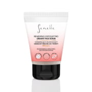 NATURAL, REVITALIZING FACIAL SCRUB